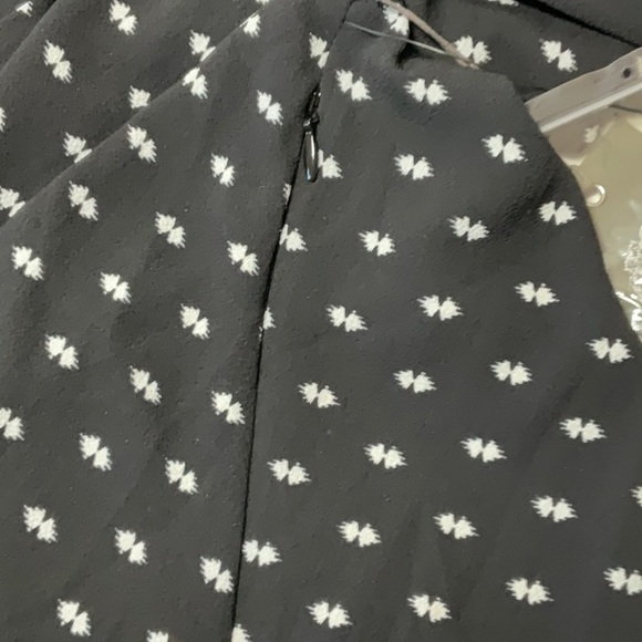 Vince Camuto Long Sleeve Faux Wrap Blouse Black White Large - Picture 13 of 14